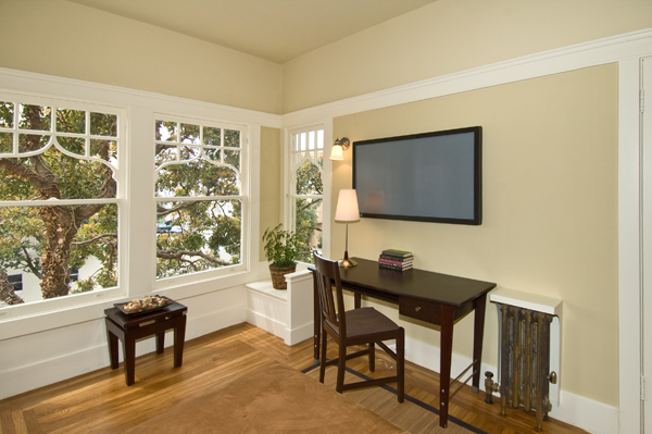Lake Street Condominium