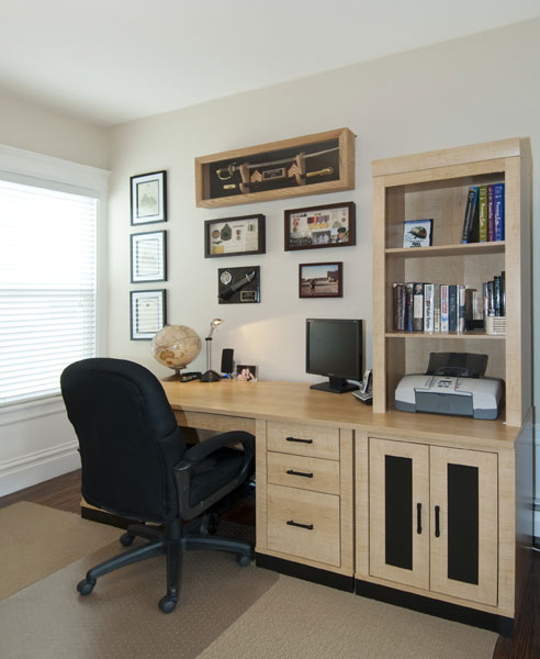 Lake Street: Arts & Crafts Condominium