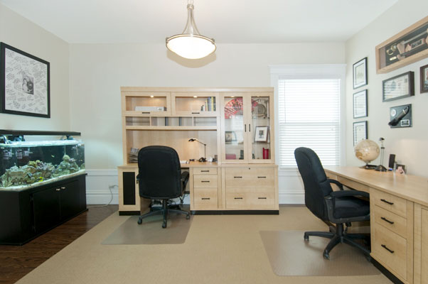 Lake Street: Arts & Crafts Condominium