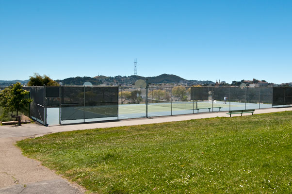 Lake Street: Arts & Crafts Condominium