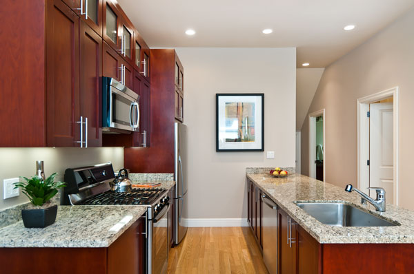 Noe Valley Victorian Condominium - 933 Church Street