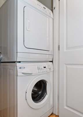 Noe Valley Victorian Condominium - 933 Church Street